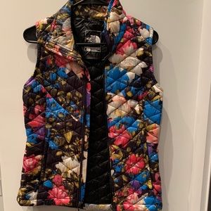 North face vest
